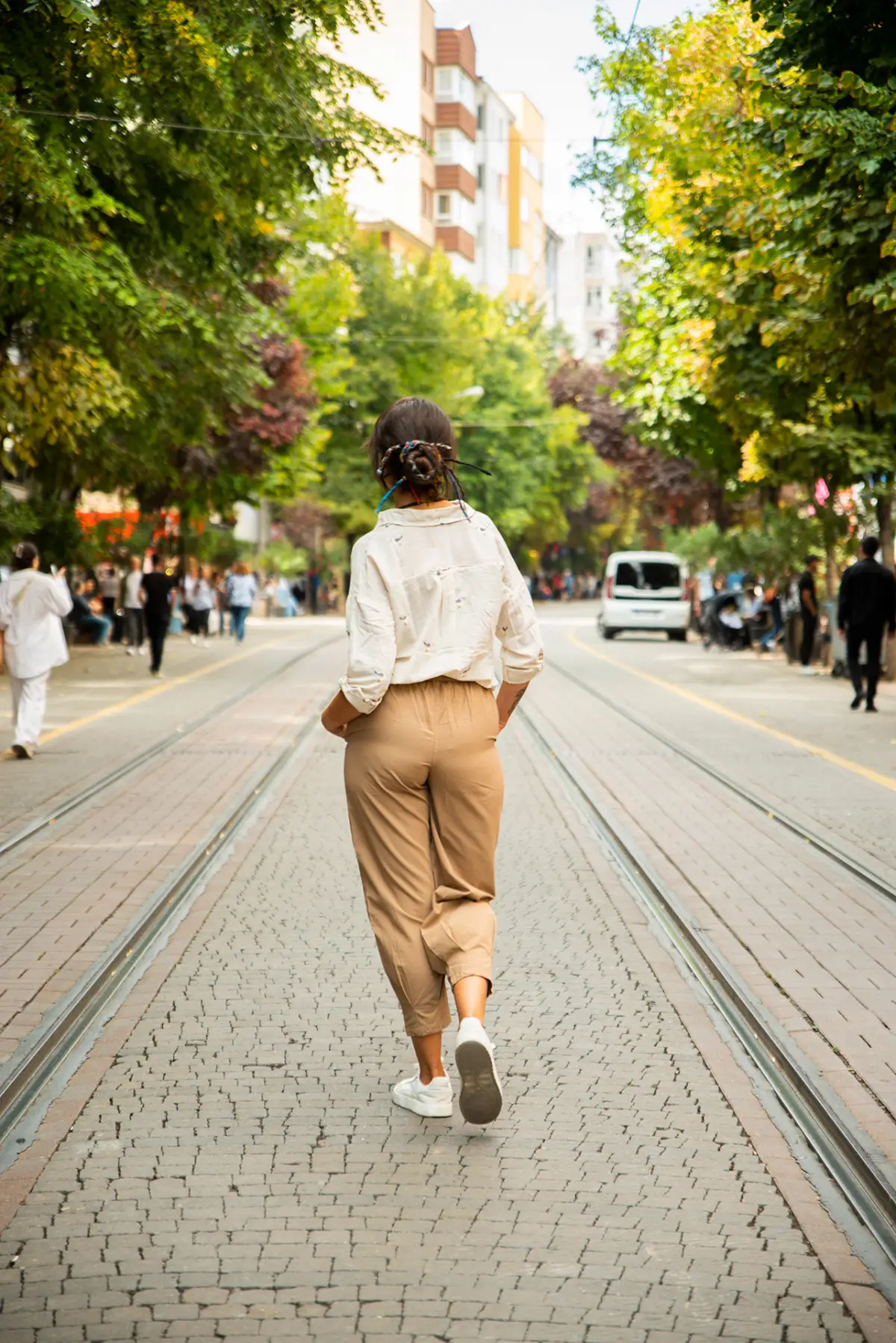 Kahve Paçası Pileil Pantolon