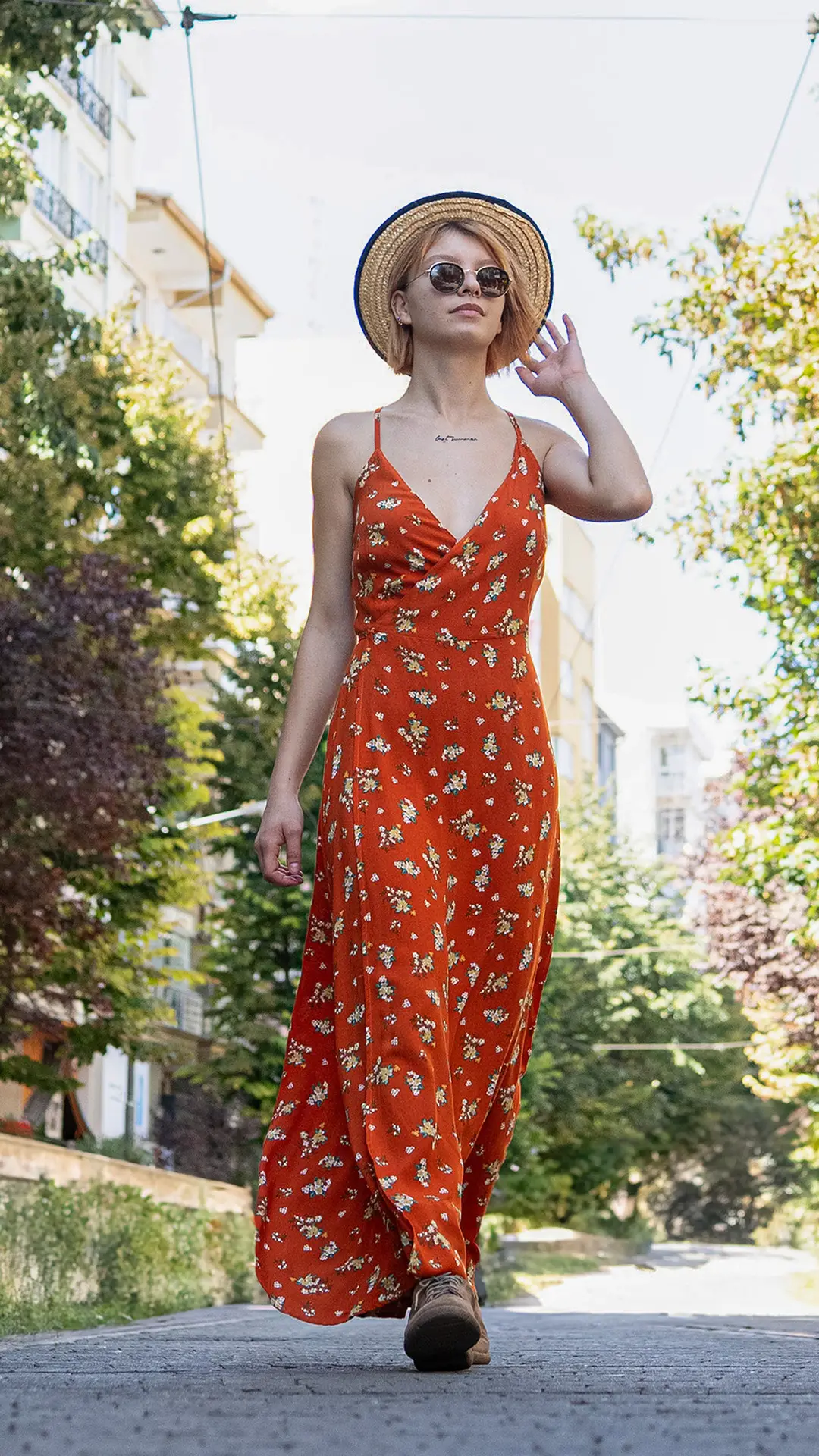 Sırt Dekolteli Anvelop Elbise