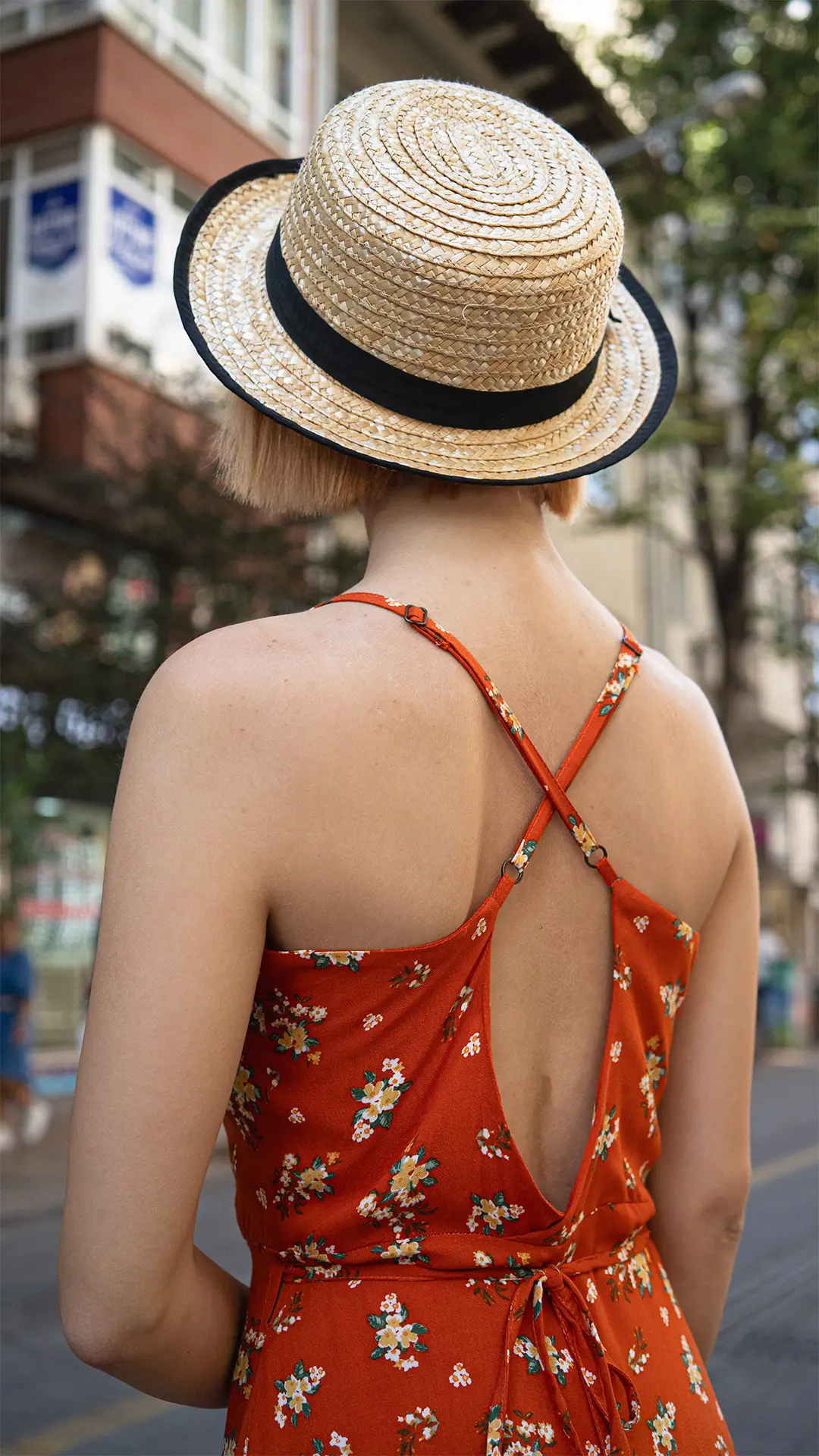 Sırt Dekolteli Anvelop Elbise