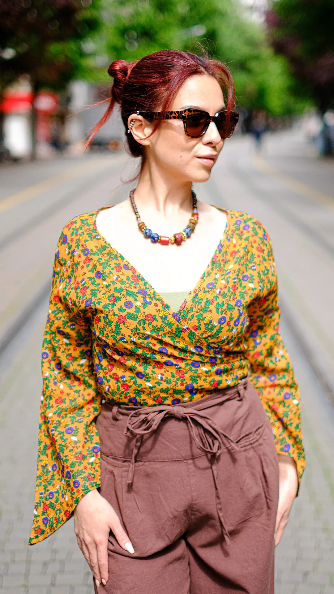 Kruvaze Çiçek Desenli Bluz