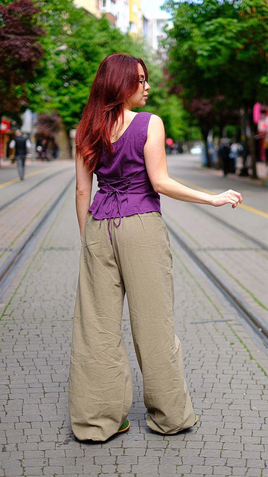 Çiçek Nakışlı Bluz