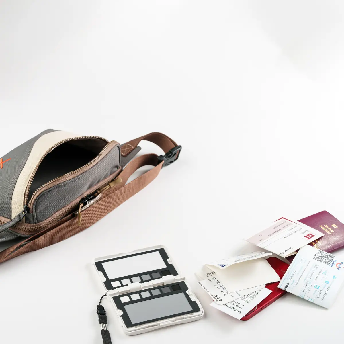 Cream-Grey Simple Bel Çantası