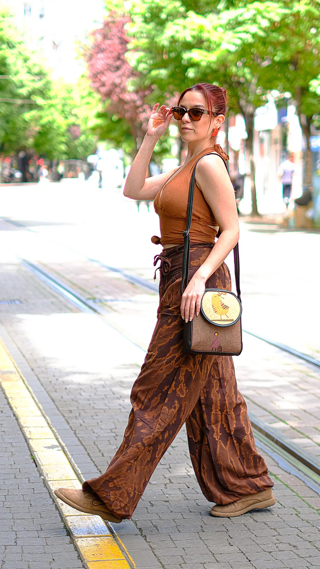 Cep Detaylı Pantolon Batik Desen