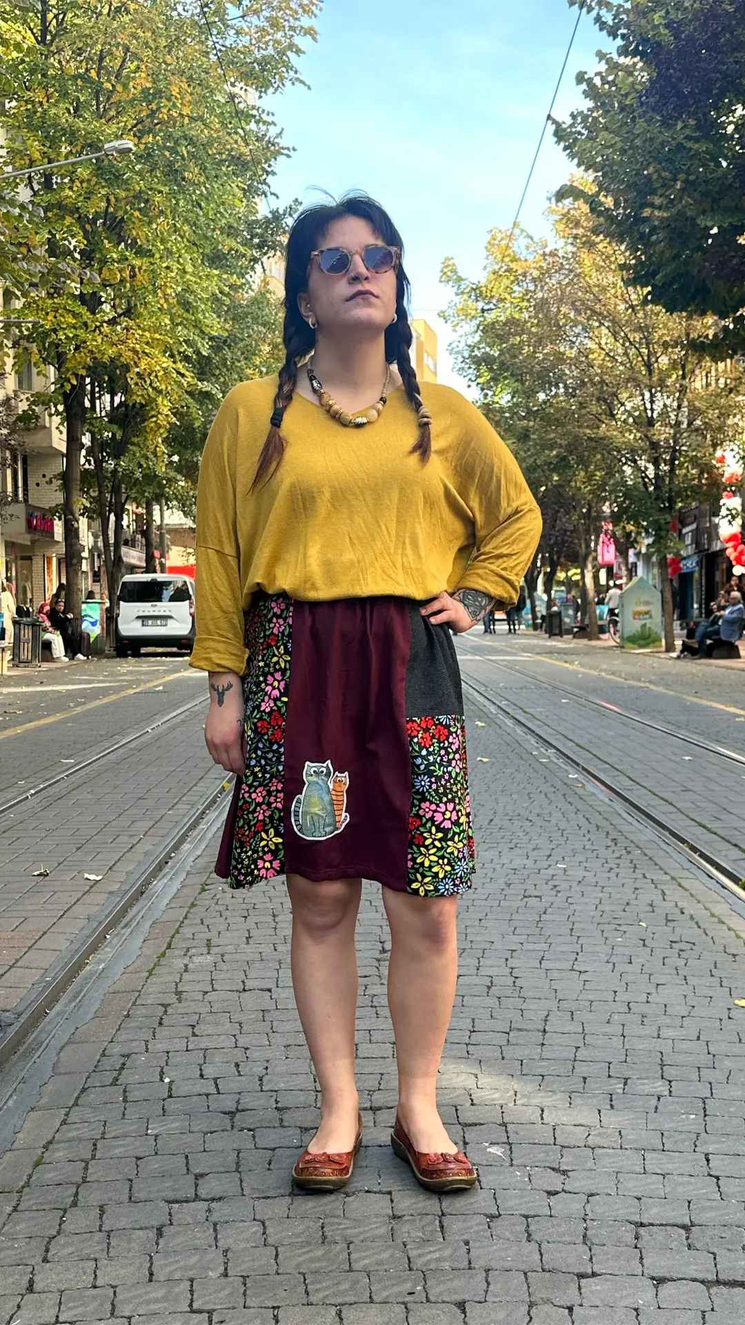 Kedi İşlemeli Tasarım Pazen Etek