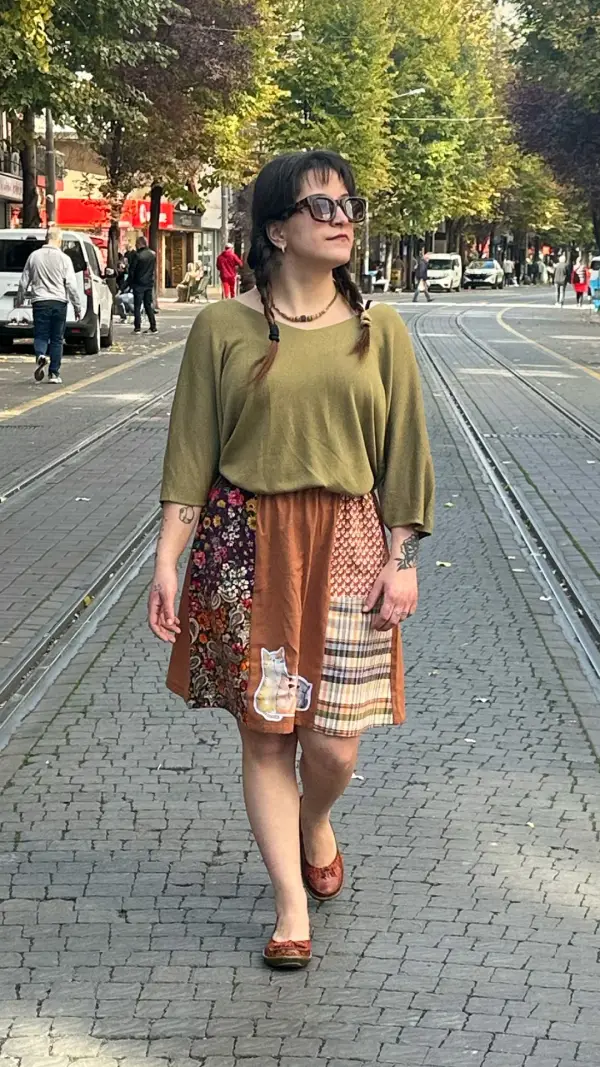 Kedi İşlemeli Tasarım Pazen Etek Kedi İşlemeli Tasarım Pazen Etek