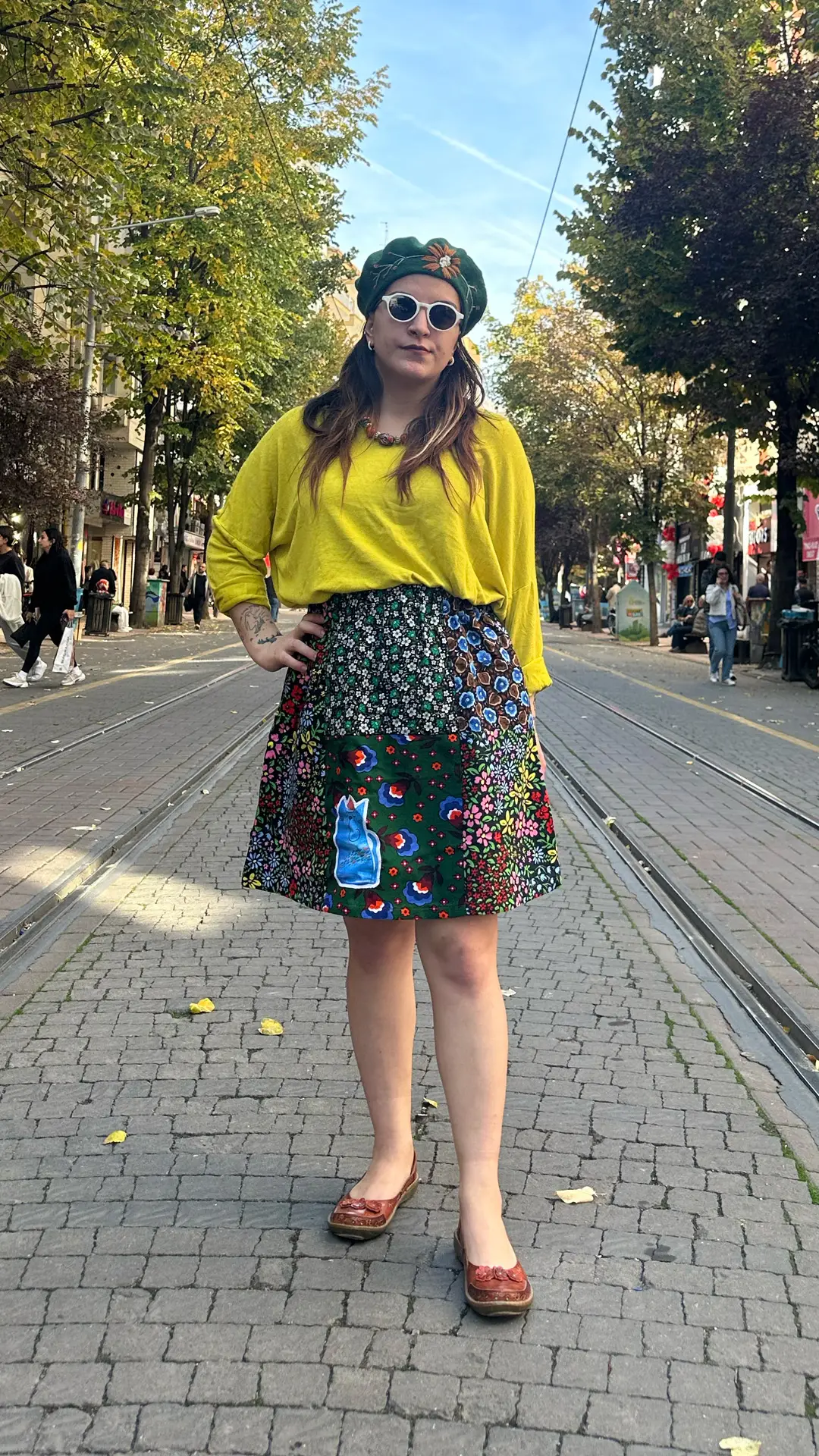 Kedi İşlemeli Tasarım Pazen Etek