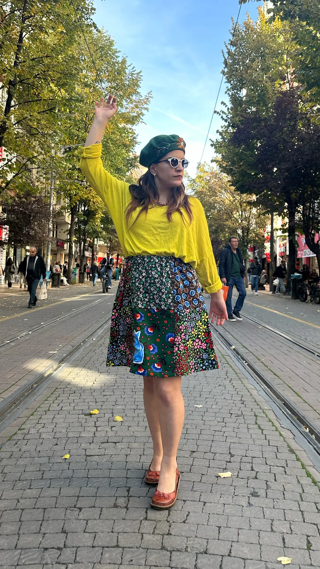 Kedi İşlemeli Tasarım Pazen Etek