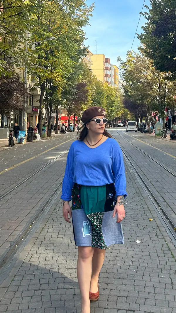 Kedi İşlemeli Tasarım Pazen Etek Kedi İşlemeli Tasarım Pazen Etek