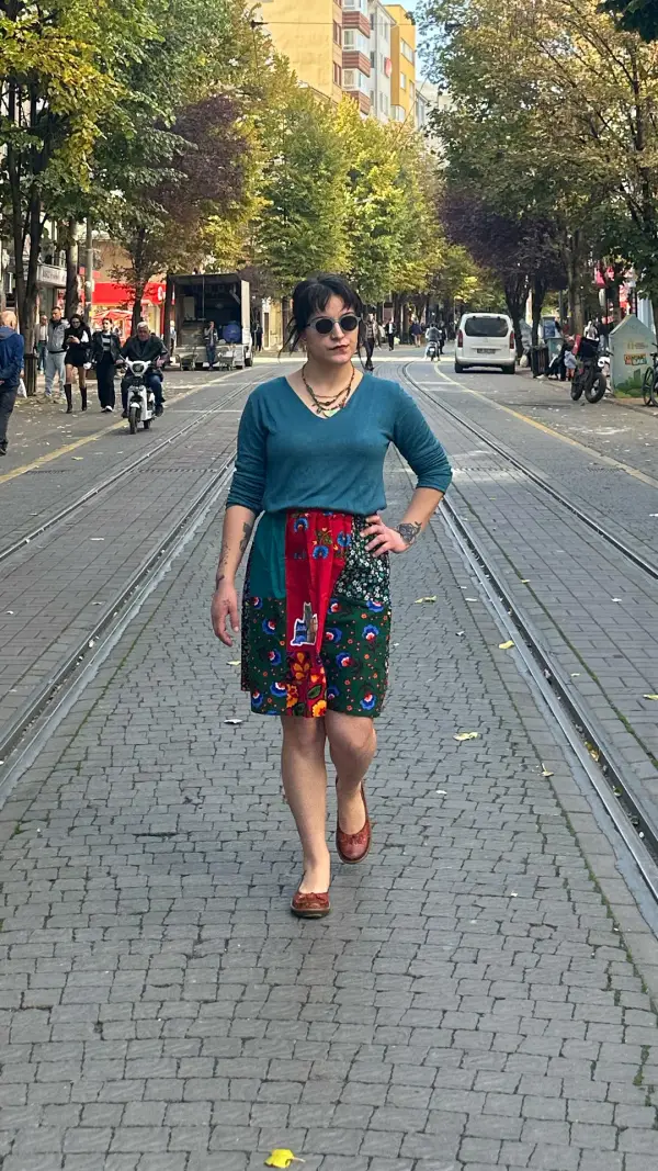 Kedi İşlemeli Tasarım Pazen Etek Kedi İşlemeli Tasarım Pazen Etek