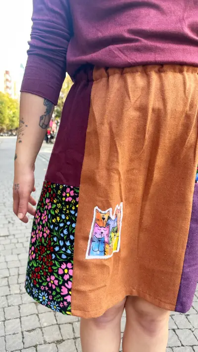 Kedi İşlemeli Tasarım Pazen Etek